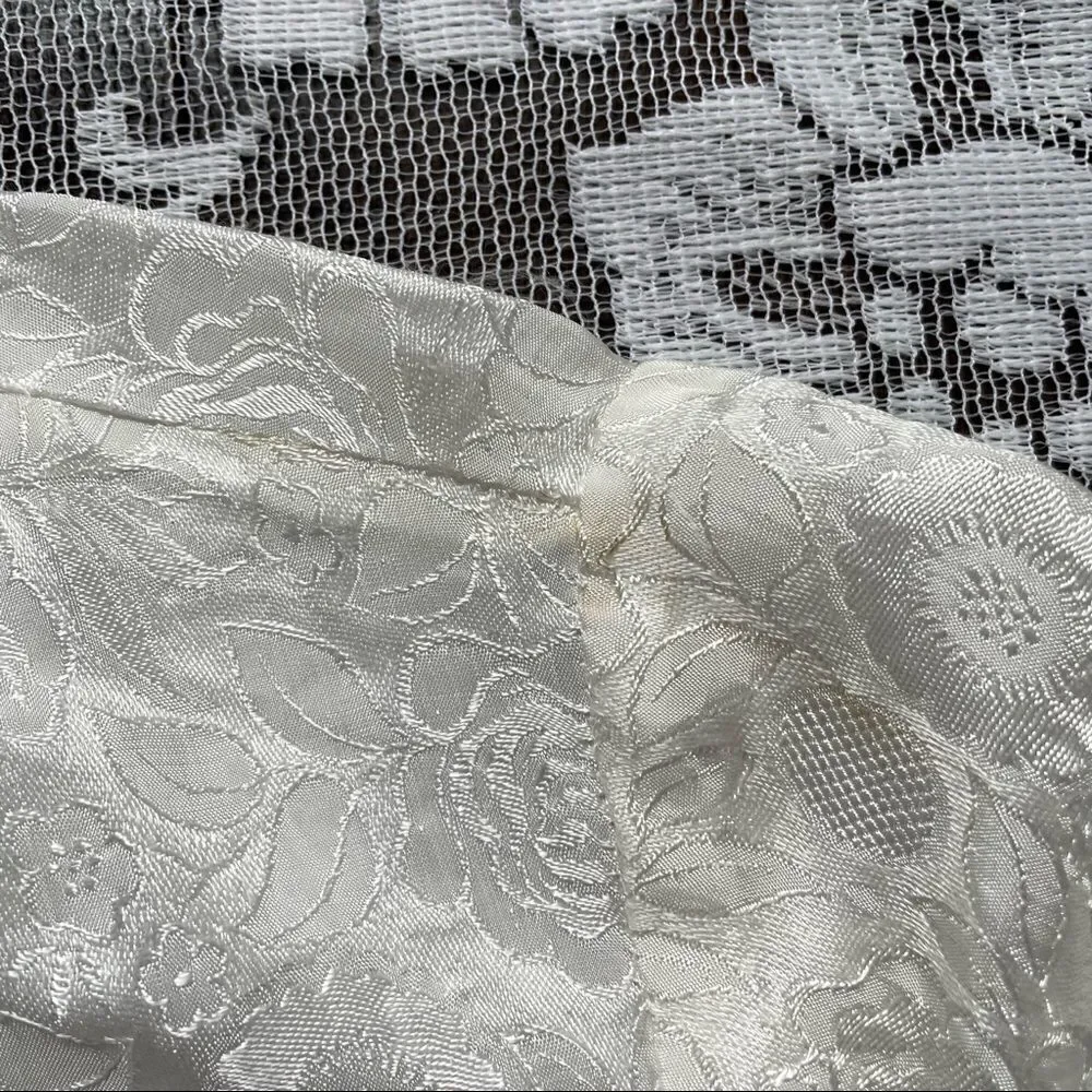 Asian 2 Piece Silky White Pyjama Set - Picture 15 of 16